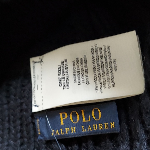 Polo Set of Snood and Classic Pom Pom Hat - Picture 5 of 11